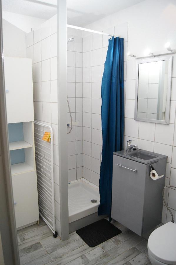 Lara 2 - T2 Balcon Piscine Lit Double & Clic-Clac Parking Pres Du Centre-Port Et Ile Loisirs Agde Dış mekan fotoğraf